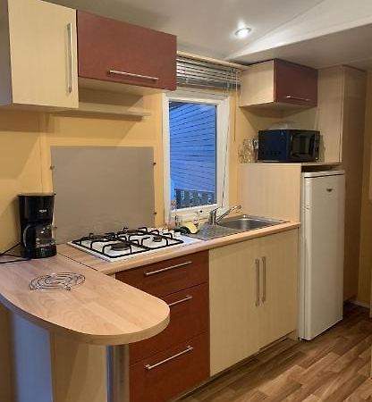 بورت-لا-نوفيل Mobil Home المظهر الخارجي الصورة