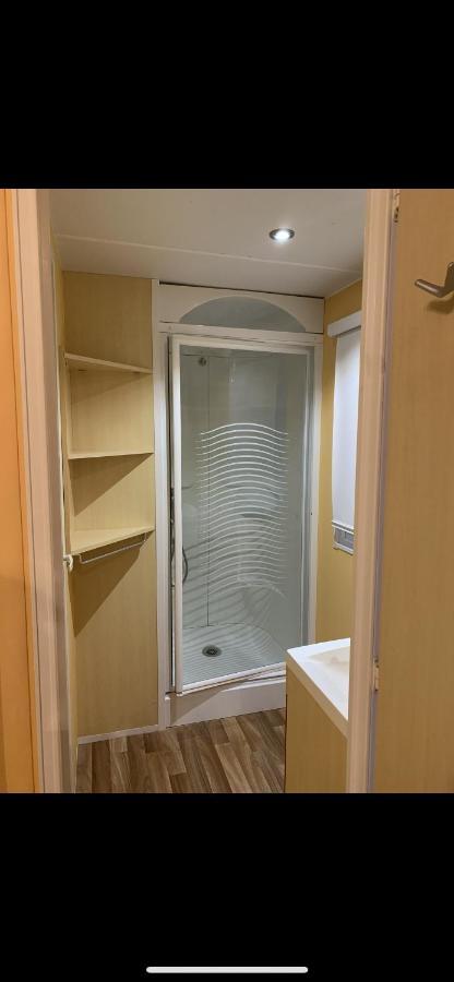 بورت-لا-نوفيل Mobil Home المظهر الخارجي الصورة
